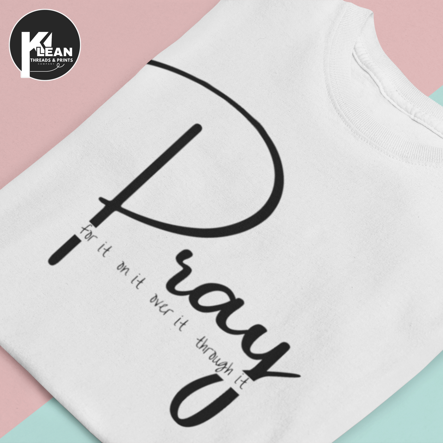 She Prays T-shirt